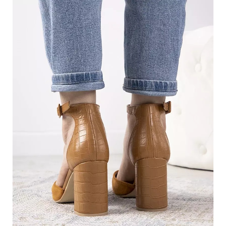 Velbloudí lodičky na postu Natalie hnědý 2