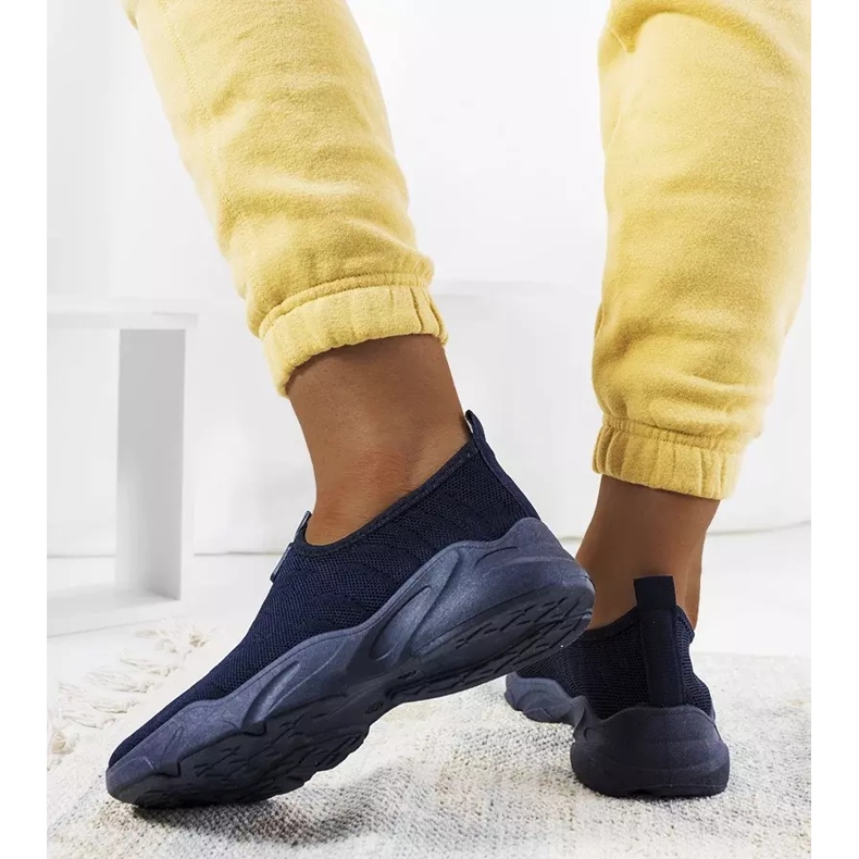 BM Aaron tmavě modré tenisky modrý 2