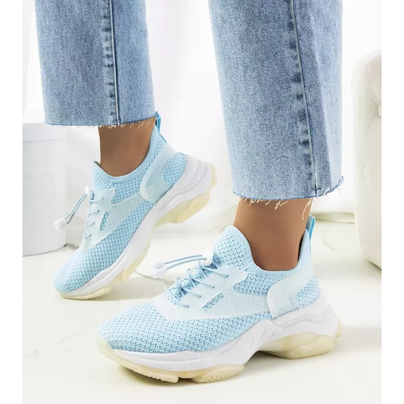 Modré tenisky Barnes modrý 1