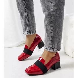 Červené lakované boty na postu Tammy červený 1