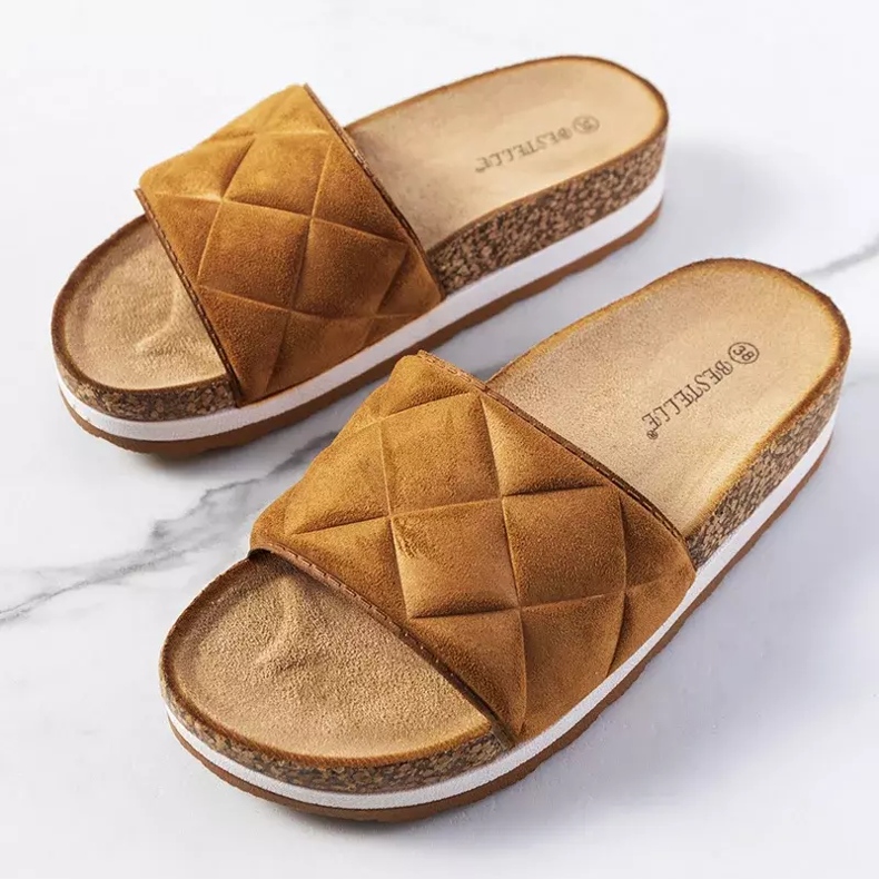 BM Hnědé sandály na korkové podrážce Galts hnědý 1