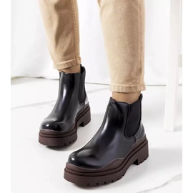 Černé kotníkové boty na hnědé platformě Gaffney černý 1