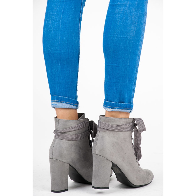 Vices New Collection Kozačky se stylovým vázáním šedá 1