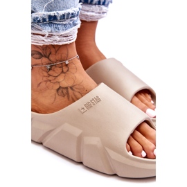 Dámské lehké pěnové pantofle Big Star LL274593 Béžové béžový 2