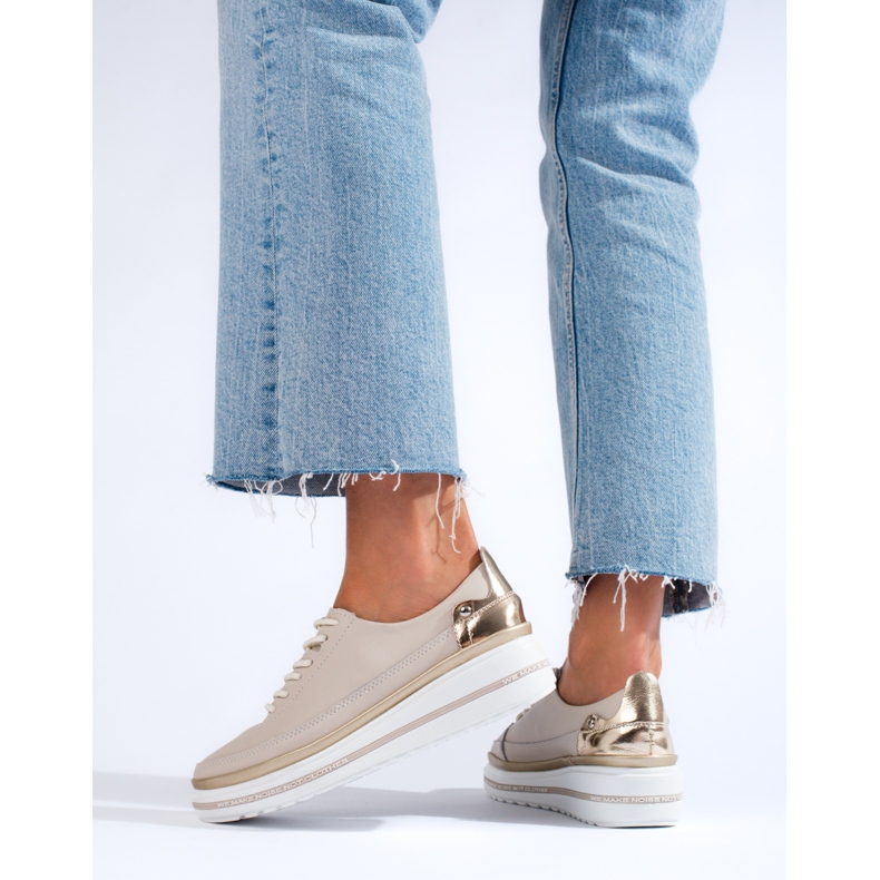 SHELOVET Dámské béžové kožené boty na platformě Shlovet béžový 2