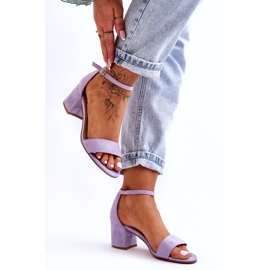 Líbánky fialové semišové klasické sandály na nízkém podpatku fialový 4