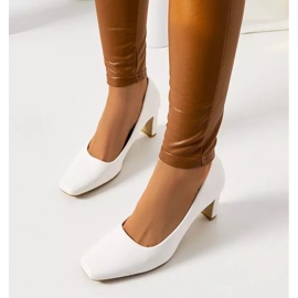 Dámské bílé lodičky Graves bílý ecru 2