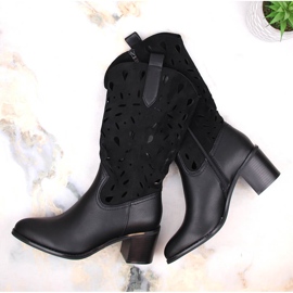 M. DASZYŃSKI Dámské teplé prolamované kovbojské boty černé M.Daszyński MR2337-3 černá 1