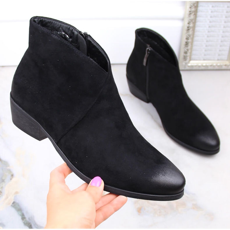 Dámské černé semišové kovbojské boty Potocki SZ12188 černá 1