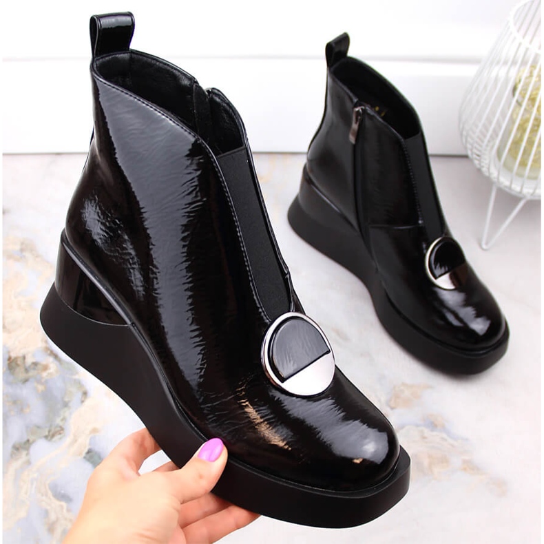 Dámské černé kozačky na klínku D&amp;A S.Barski Premium Collection MR870-36 černá 1