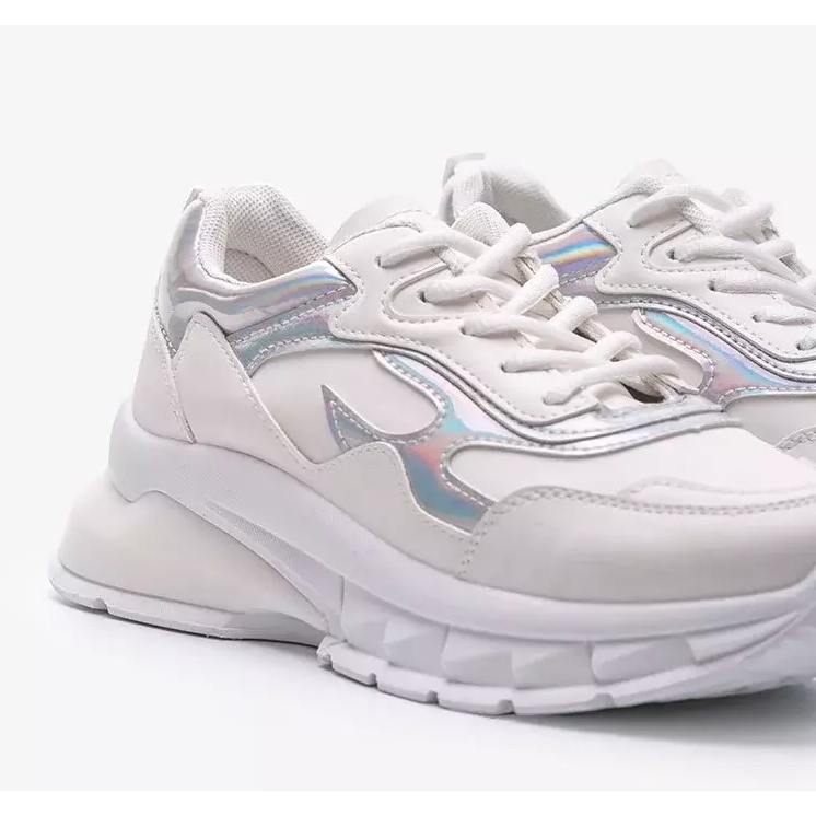 Bílé tenisky na silné podrážce Kristen bílý 2