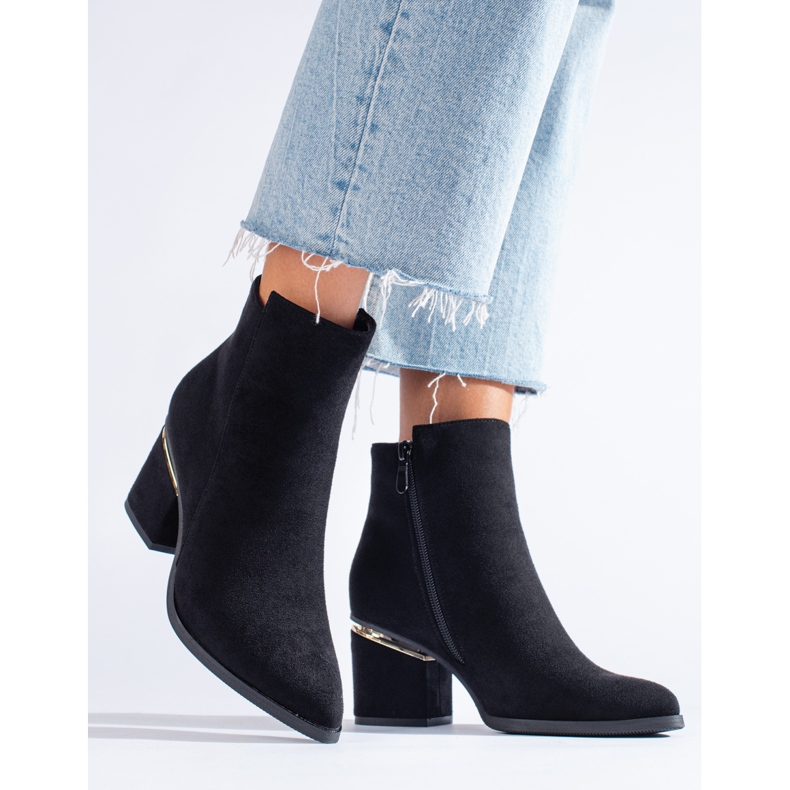 Černé semišové kozačky od Shelovet černá 1 Černé semišové kozačky od Shelovet černá 1