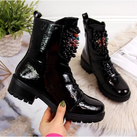 Dámské kozačky s korálky, zateplené, lakované černé Jezzi RMR2071-15 černá 2