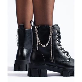 Dámské pracovnice Shelovet z ekologické kůže s řetízkem černá 2