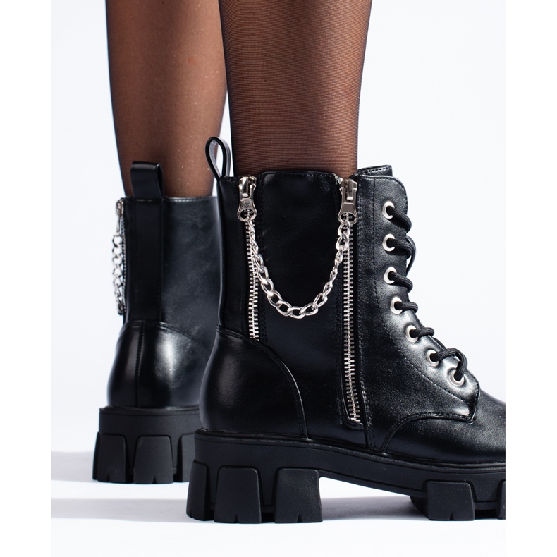 Dámské pracovnice Shelovet z ekologické kůže s řetízkem černá 2