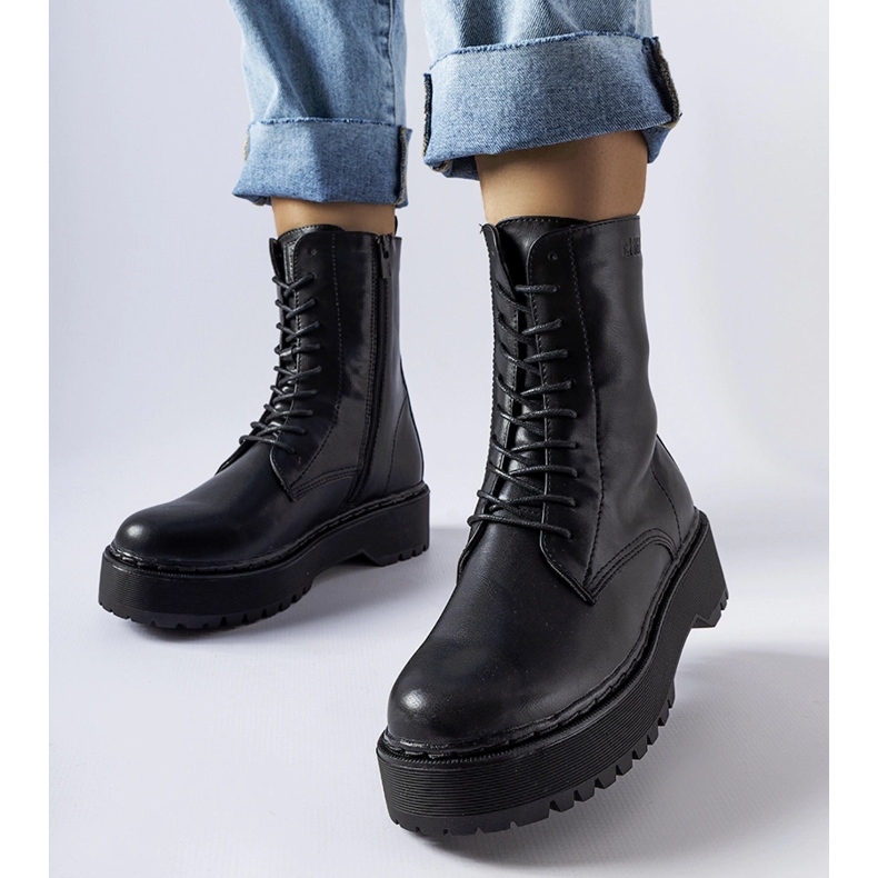 Černé kotníkové boty Big Star II274509 černá 1