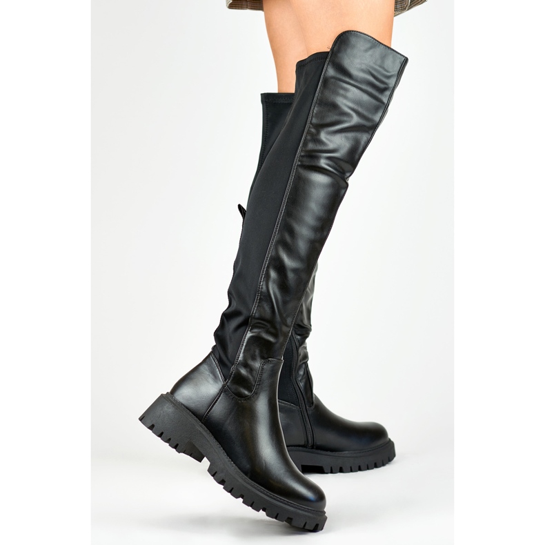 Černé elastické dámské kozačky Viris černý 2