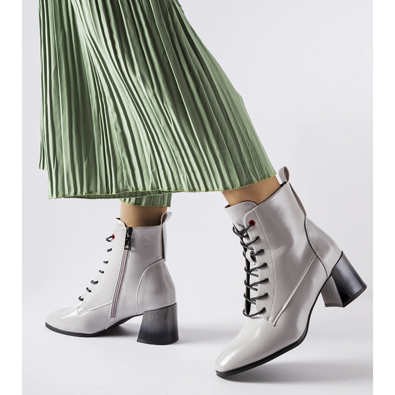 Inna Šedé zateplené kotníkové boty značky Vinceza šedá 1