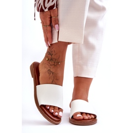 Klasické dámské sandály White Aphrodite bílý 6