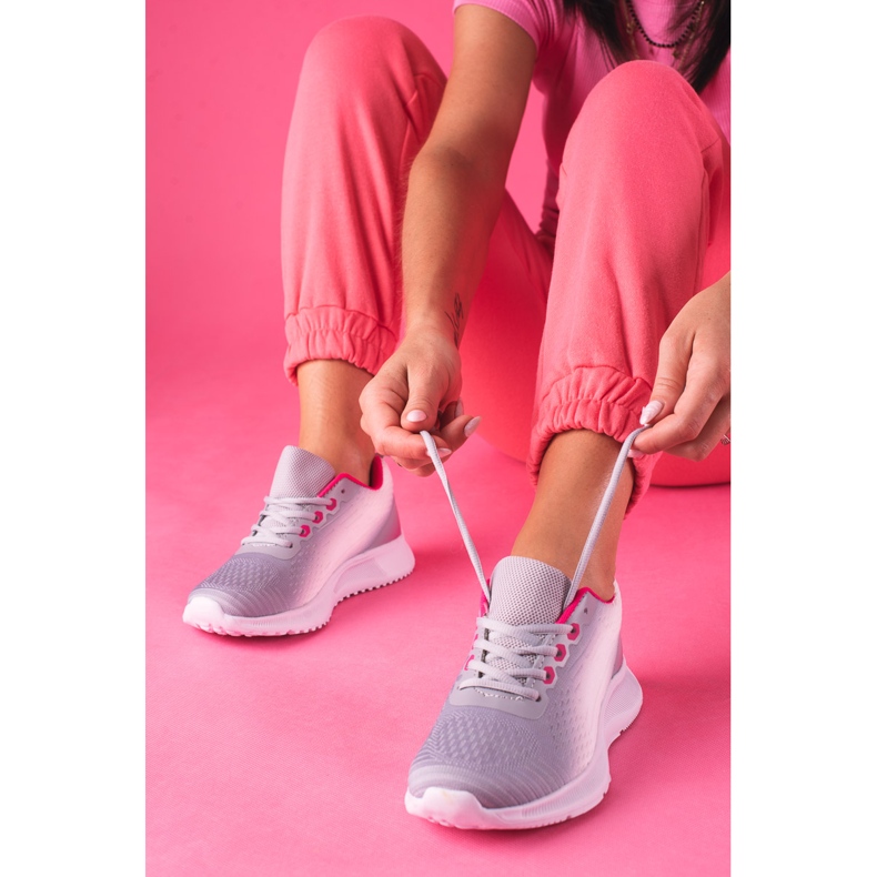 Bílé a šedé šněrované dámské sportovní tenisky Shelovet bílý šedá 2