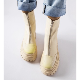 Béžové masivní kotníkové boty se zipem Bergamo béžový 1