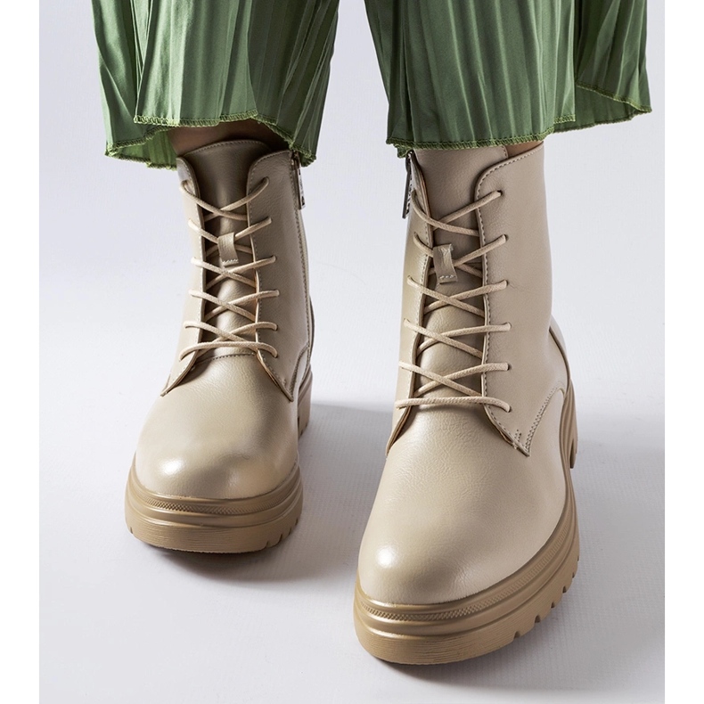 Béžové zateplené turistické boty Vinceza béžový 1