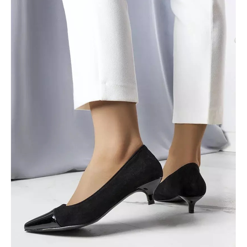 BM Černé lodičky s kachní patentovanou špičkou černá 1