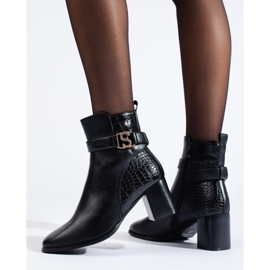 SHELOVET Elegantní černé dámské kotníkové boty černá 2