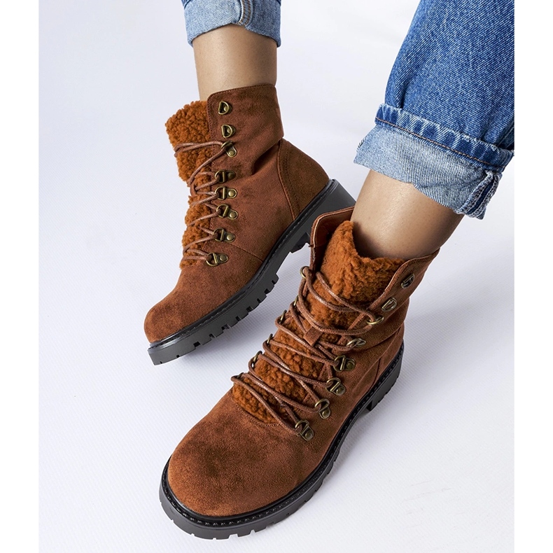 Hayed hnědé kotníkové boty z ekologického semiše hnědý 1