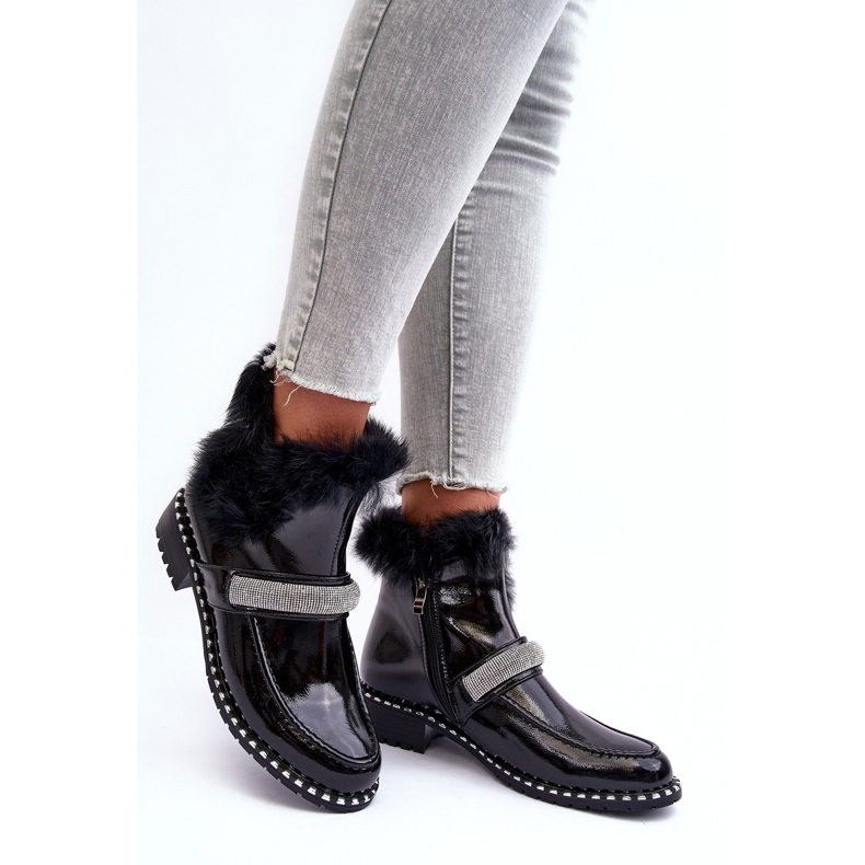 Nízké patentované kozačky s kožešinou a ozdobou S.Barski MR870-74 Černá 2