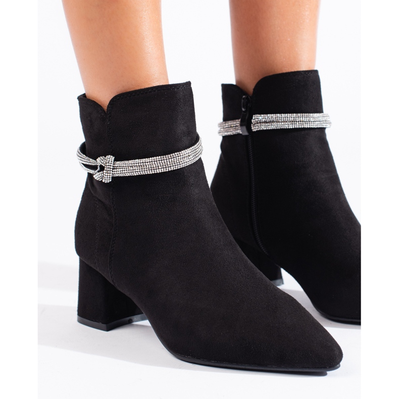 Černé klasické semišové dámské kotníkové boty Shelovet černá 2 Černé klasické semišové dámské kotníkové boty Shelovet černá 2