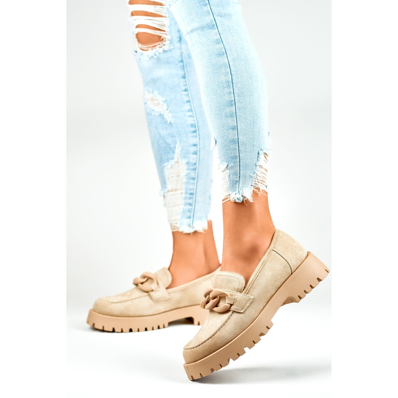 Dámské béžové semišové mokasíny s řetízkem béžový 2