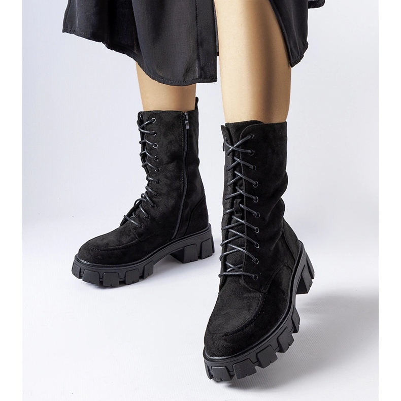 Černé eko-semišové dělníky s běhounem Ines černá 1