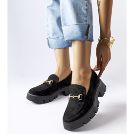 Černé mokasíny s přezkou a kamínky značky Gaiola černá 1