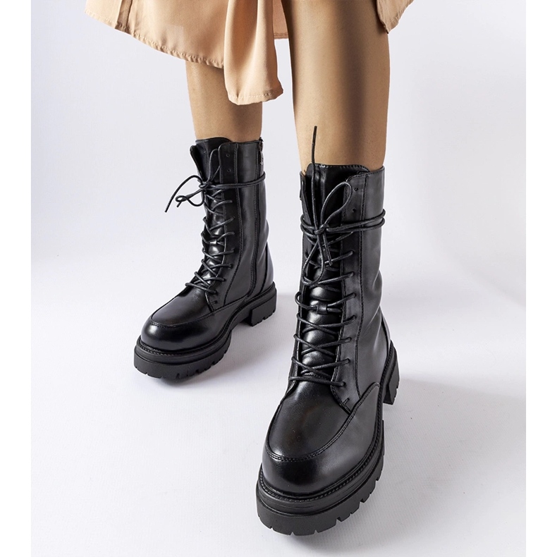 Černé zateplené boty Juin černá 1