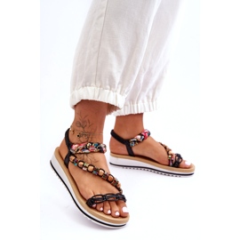 Pohodlné ženské klínové sandály s černými korálky černá 4