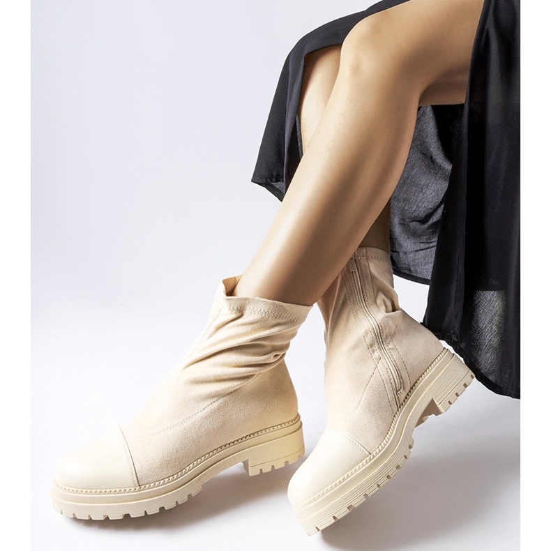 Béžové eko-semišové ponožkové kozačky od Cigliano béžový 1