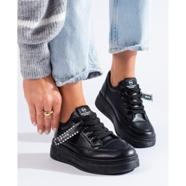 Černé tenisky na platformě Shelovet černý 1