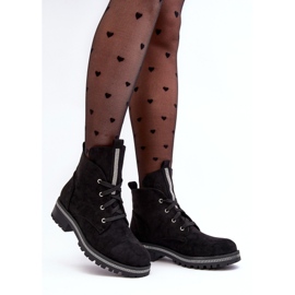 PS1 Semišové dámské kotníkové boty s černým zdobením Plesca černá 1