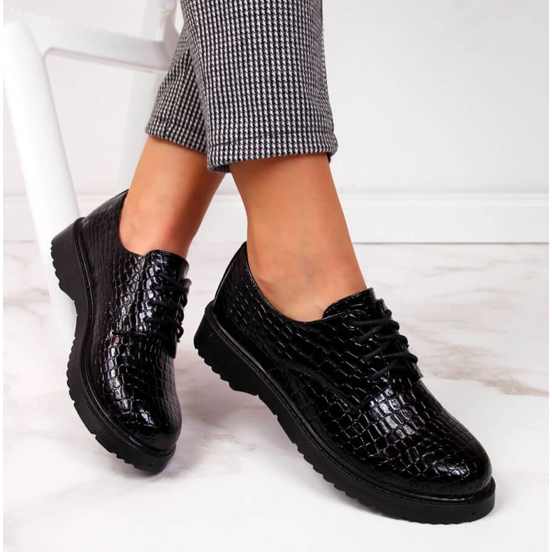 Dámské lakované oxfordky, černé, T.Sokolski J23-324 černá 1