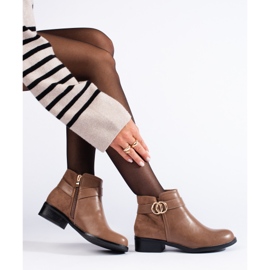 Béžové dámské kozačky Shelovet béžový 2