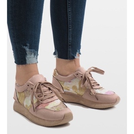 Růžové sportovní klínové tenisky T025 růžový 1