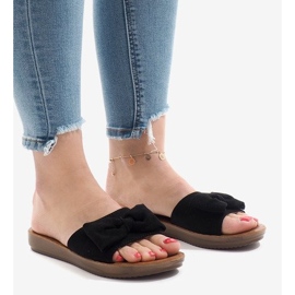 Černé pantofle s mašlí 6376-1 černý 1