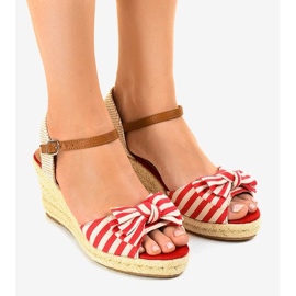 Červené klínové sandály s mašlí W032 1