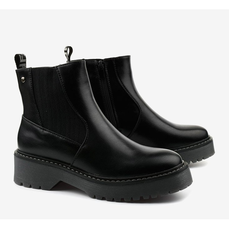 Černé ploché kozačky z ekokůže Cavern černá 1 Černé ploché kozačky z ekokůže Cavern černá 1