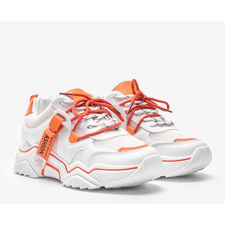 Keňské bílé sportovní tenisky bílý 1