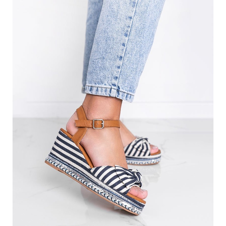 Modrobílé klínové sandály Dulce bílý modrý 1