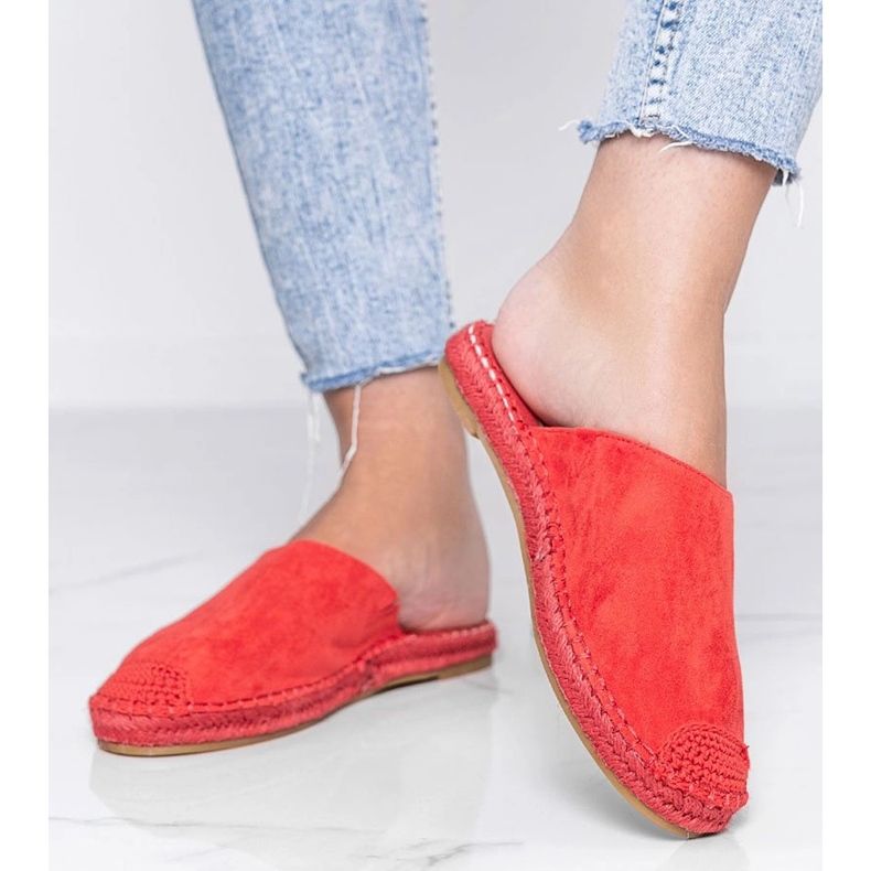 Venušiny červené klapky 1