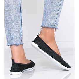 Černé látkové balerínky s prolamovaným vzorem Rylee černá 1