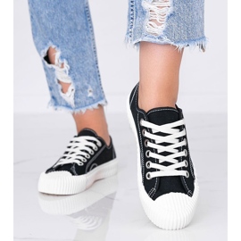 Dámské černé tenisky na silné podrážce Nolita černá 2